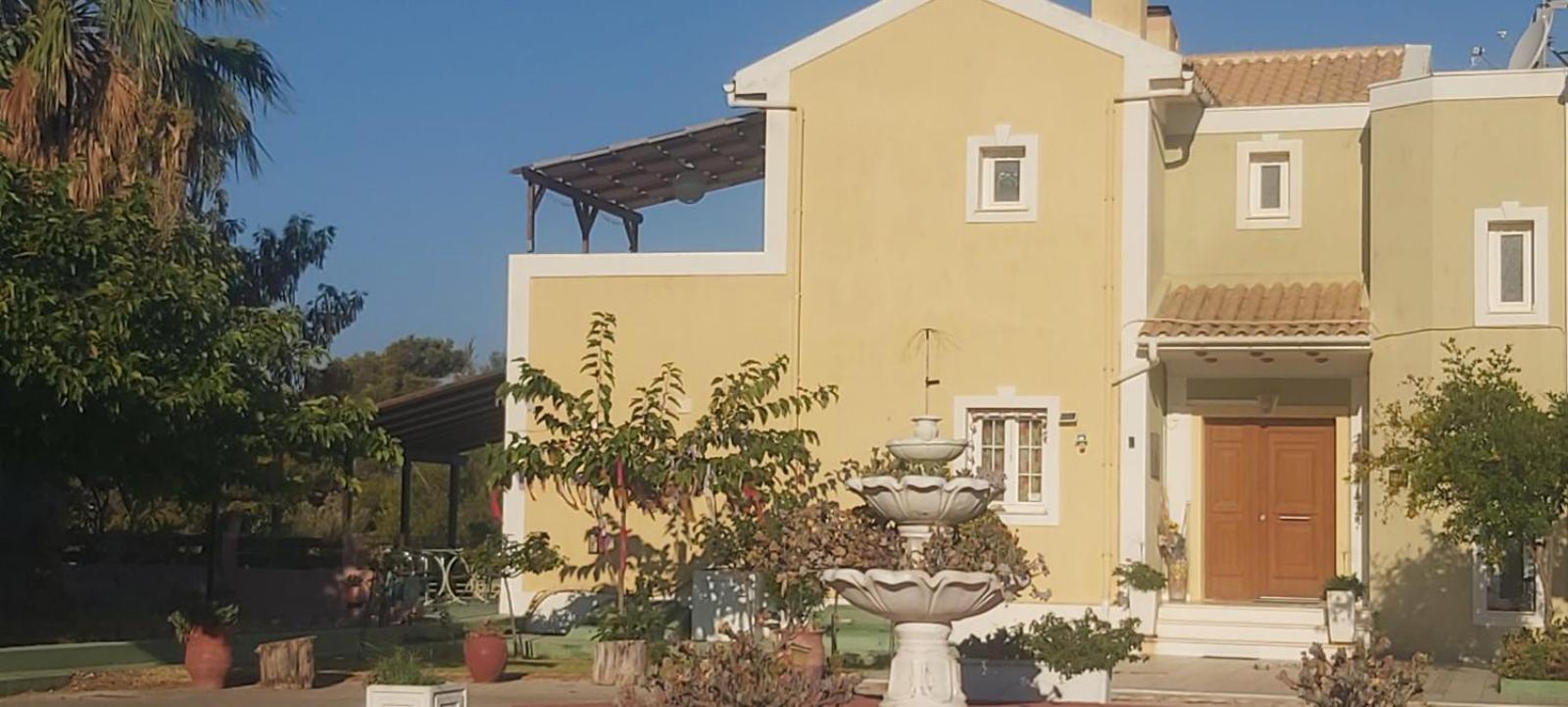 Acqui Villa อาร์กอสโตลี ภายนอก รูปภาพ