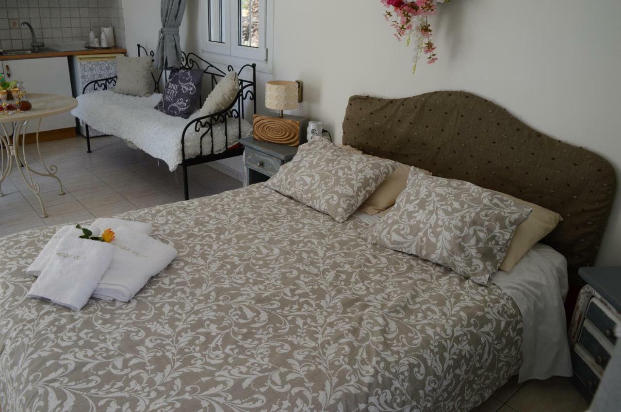 Acqui Villa อาร์กอสโตลี ภายนอก รูปภาพ